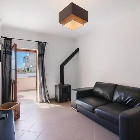 Casa Gomes Guerreiro T3 Loulé